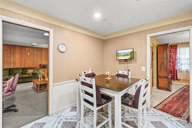 8557 VERMANTH ROAD, Jacksonville, FL 32211