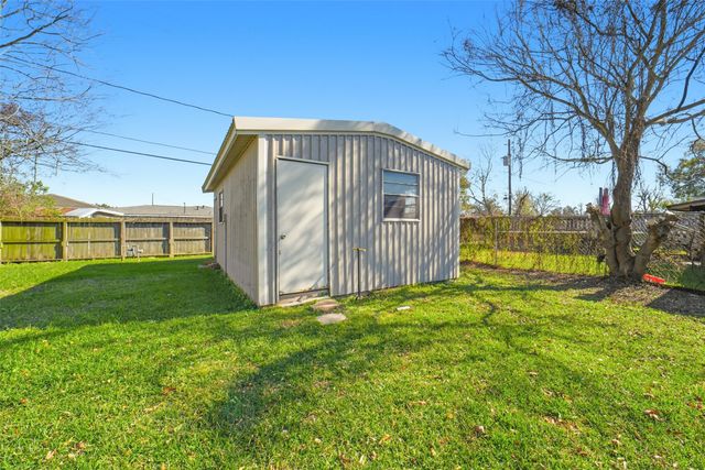 10507 Seaford Drive, Houston, TX 77089