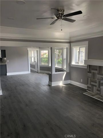 3700 Arlington, Los Angeles, CA 90018