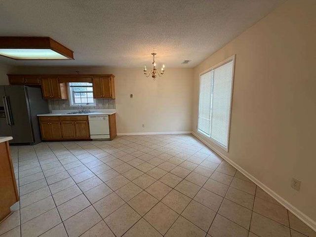 414 Saddle Shoal Trail, Lawrenceville, GA 30046