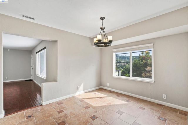8019 Sterling Dr., Oakland, CA 94605
