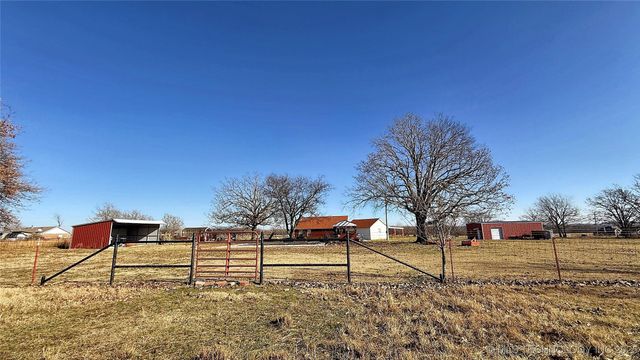 8195 Hwy 82 A, Tahlequah, OK 74464