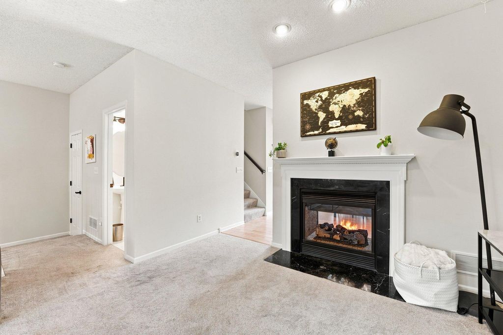 15742 Frisian Lane, Apple Valley, MN 55124 — photo 3