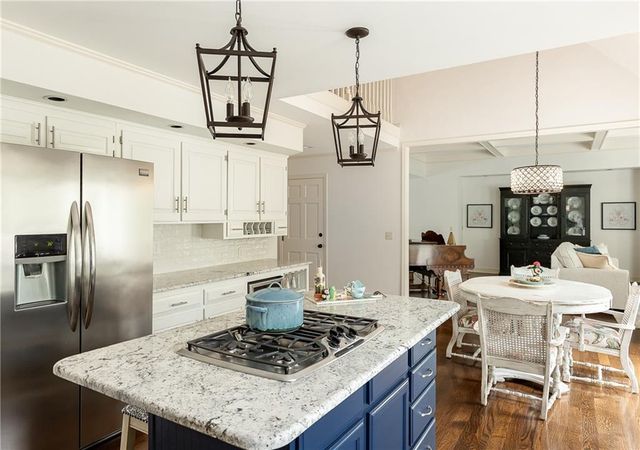 12701 Granada Road, Leawood, KS 66209