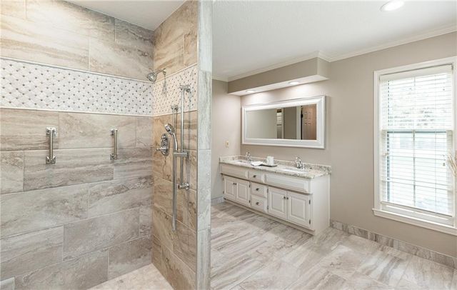 12701 Granada Road, Leawood, KS 66209