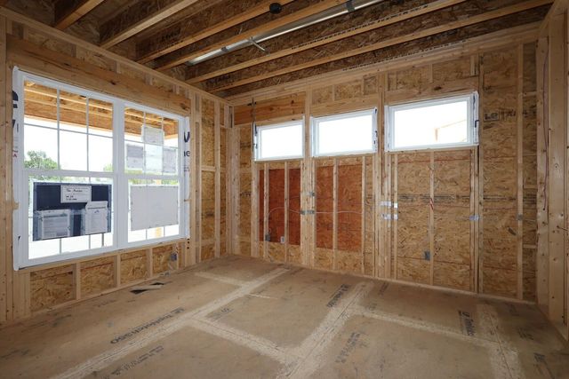 538 Creekside Loop S, Pataskala, OH 43062