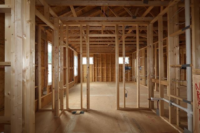 538 Creekside Loop S, Pataskala, OH 43062