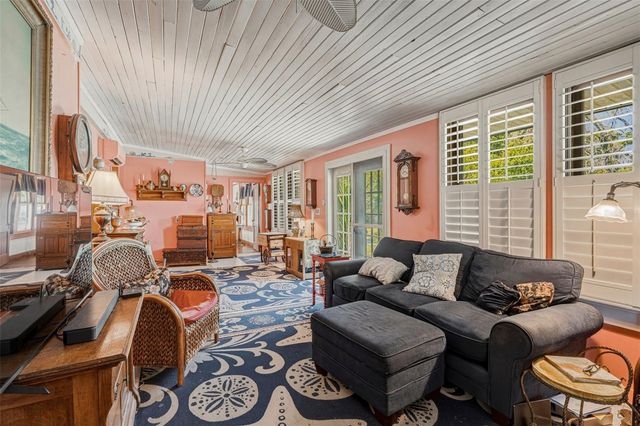 223 N MONROE AVENUE, Arcadia, FL 34266
