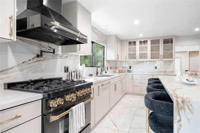1408 Torres, Glendale, CA 91207