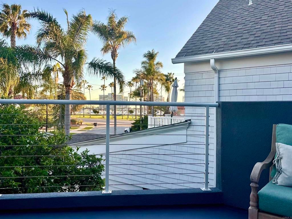 Image 38 of property listing at 1725 Monterey Avenue, Coronado, CA 92118