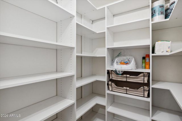 6812 E PRESIDIO Road, Scottsdale, AZ 85254