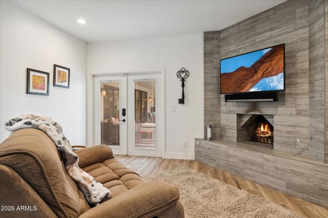 6812 E PRESIDIO Road, Scottsdale, AZ 85254