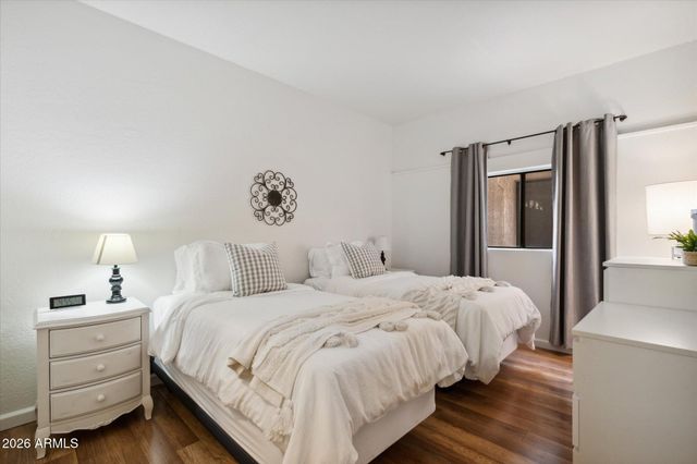 6812 E PRESIDIO Road, Scottsdale, AZ 85254