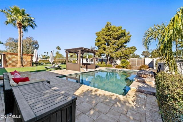 6812 E PRESIDIO Road, Scottsdale, AZ 85254