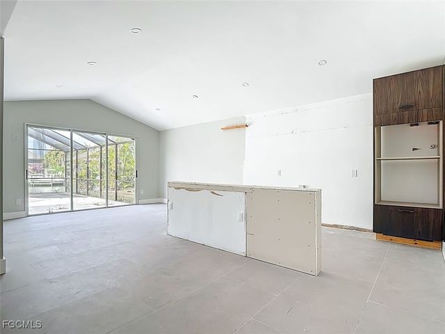 888 Limpet DR, Sanibel, FL 33957