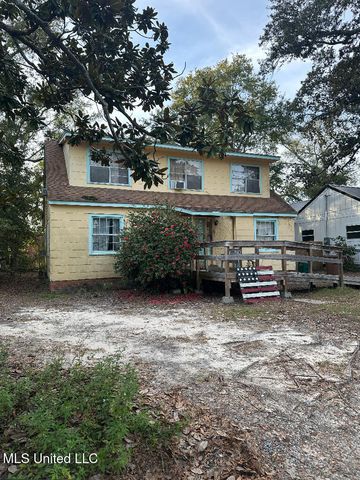 175 Bilmarsan Drive, Biloxi, MS 39531