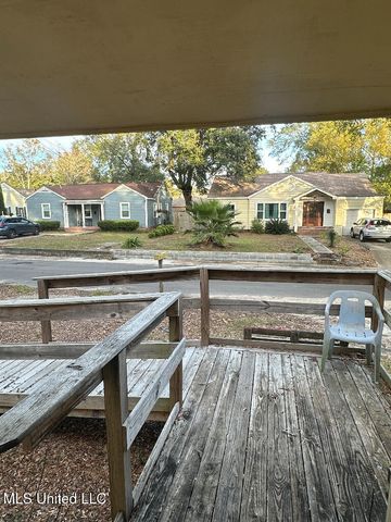 175 Bilmarsan Drive, Biloxi, MS 39531