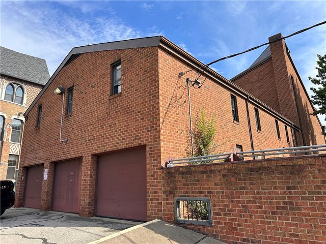 100 Tri Boro Ave, Turtle Creek, PA 15145