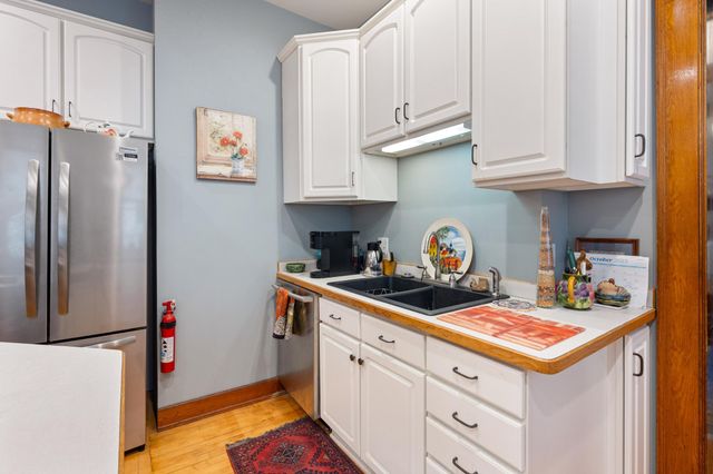 1915 Fremont Avenue S, Minneapolis, MN 55403