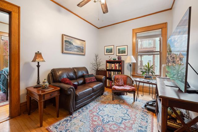 1915 Fremont Avenue S, Minneapolis, MN 55403