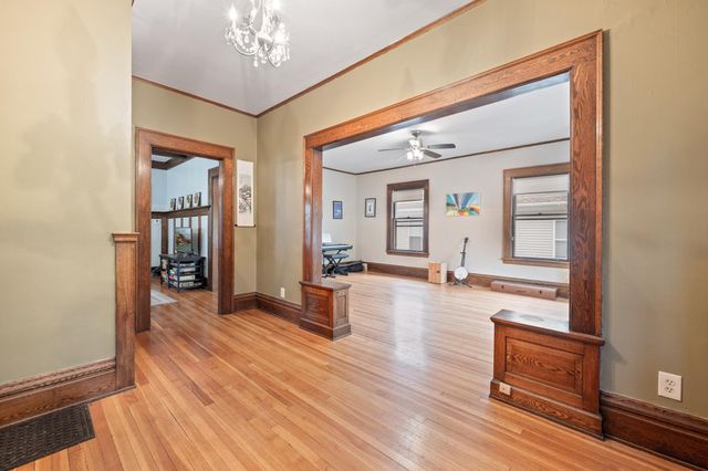 1915 Fremont Avenue S, Minneapolis, MN 55403