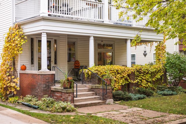 1915 Fremont Avenue S, Minneapolis, MN 55403