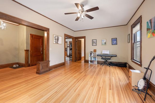 1915 Fremont Avenue S, Minneapolis, MN 55403