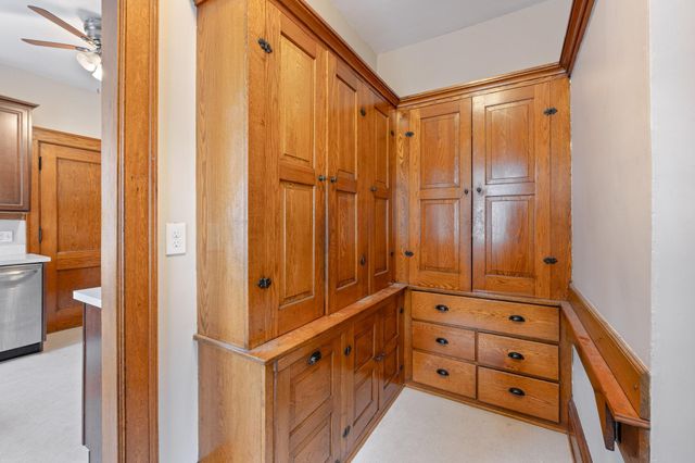 1915 Fremont Avenue S, Minneapolis, MN 55403