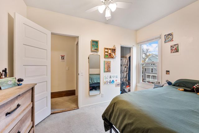 1915 Fremont Avenue S, Minneapolis, MN 55403