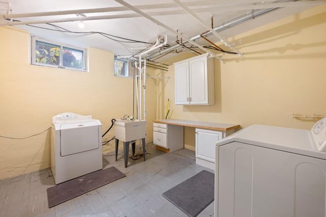 1915 Fremont Avenue S, Minneapolis, MN 55403