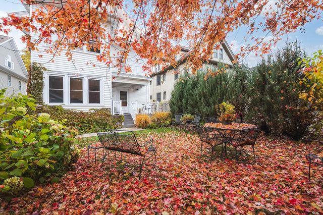 1915 Fremont Avenue S, Minneapolis, MN 55403