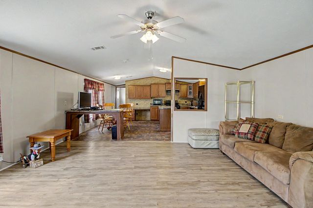 108 Moss Oak CIR, Somerville, TX 77879