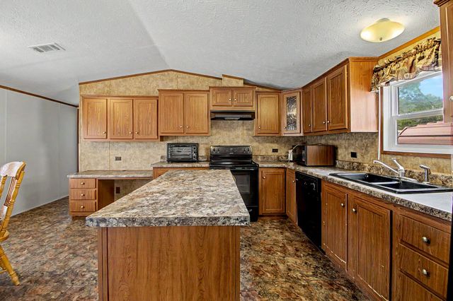 108 Moss Oak CIR, Somerville, TX 77879