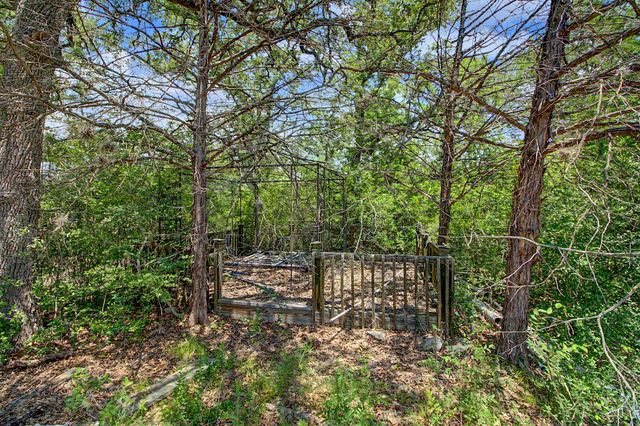 108 Moss Oak CIR, Somerville, TX 77879