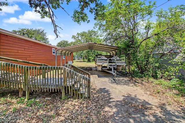 108 Moss Oak CIR, Somerville, TX 77879