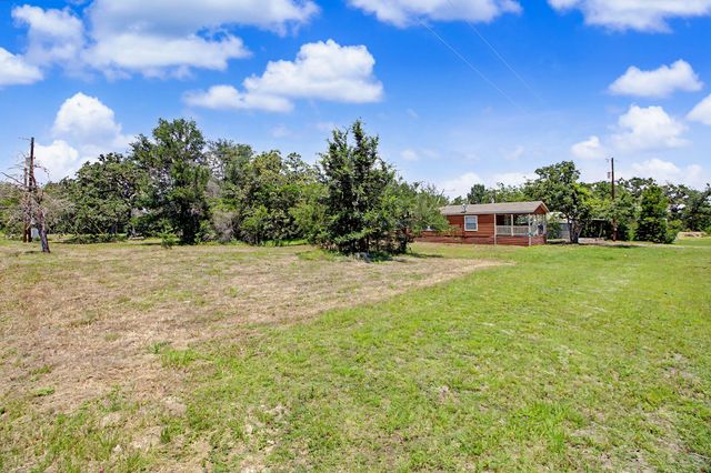 108 Moss Oak CIR, Somerville, TX 77879