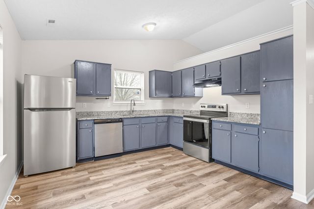 7358 Glendale Drive, Avon, IN 46123