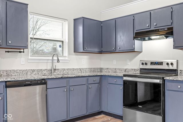 7358 Glendale Drive, Avon, IN 46123