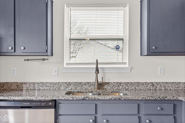 7358 Glendale Drive, Avon, IN 46123