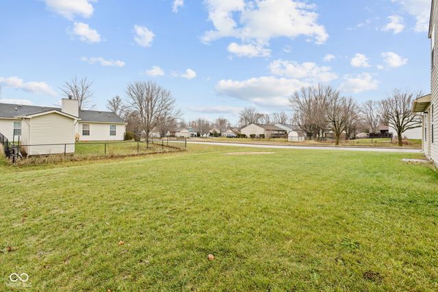7358 Glendale Drive, Avon, IN 46123