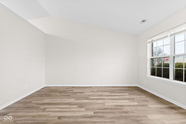 7358 Glendale Drive, Avon, IN 46123