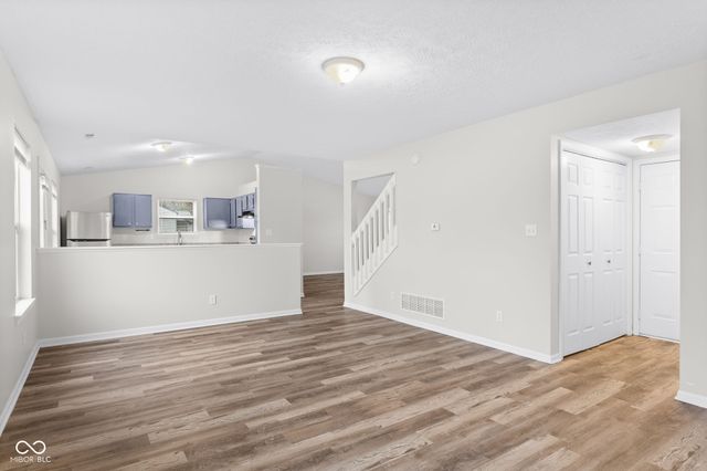 7358 Glendale Drive, Avon, IN 46123