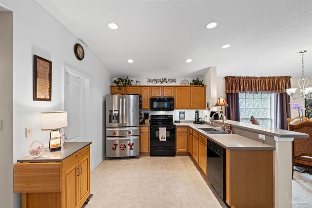 8715 Norstum Dr, Pensacola, FL 32514