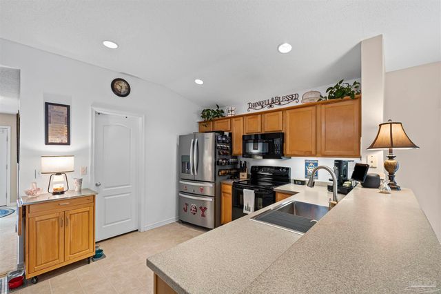 8715 Norstum Dr, Pensacola, FL 32514