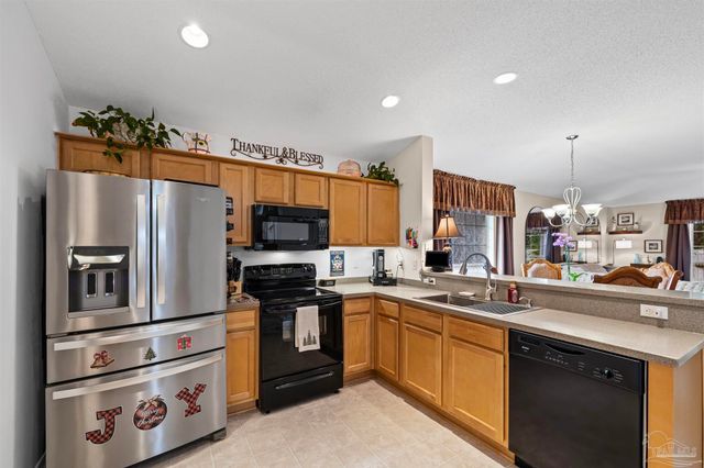 8715 Norstum Dr, Pensacola, FL 32514