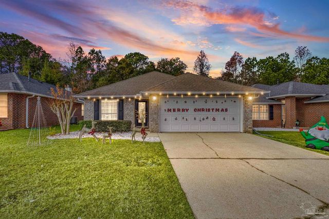 8715 Norstum Dr, Pensacola, FL 32514