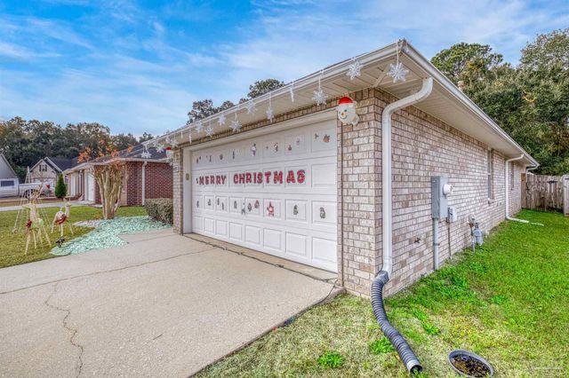 8715 Norstum Dr, Pensacola, FL 32514