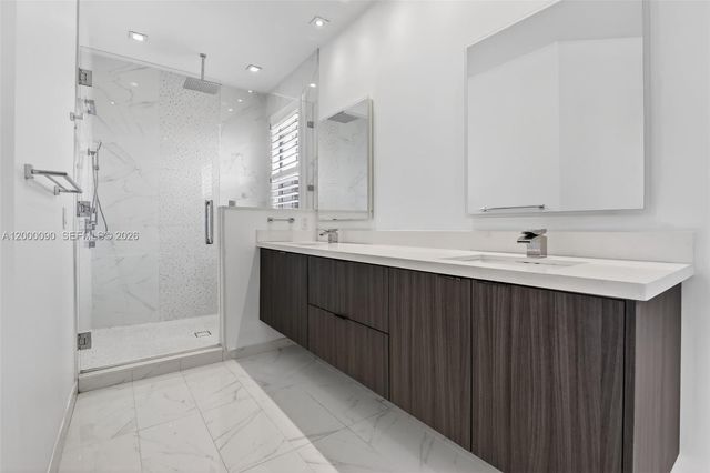 19018 NW 23rd Place, Pembroke Pines, FL 33029