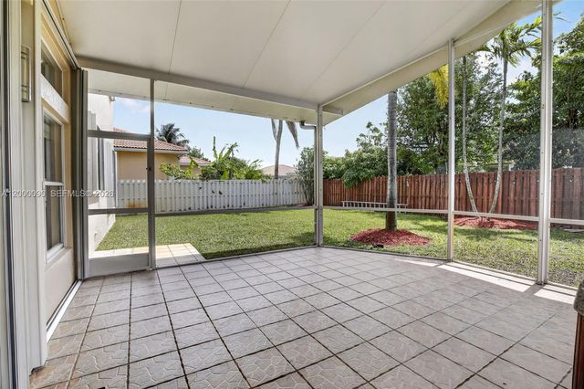 19018 NW 23rd Place, Pembroke Pines, FL 33029