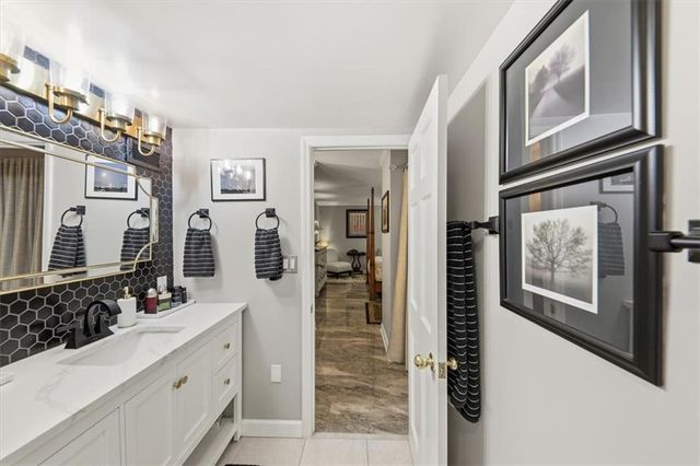 3530 Piedmont NE Road F2, Atlanta, GA 30305